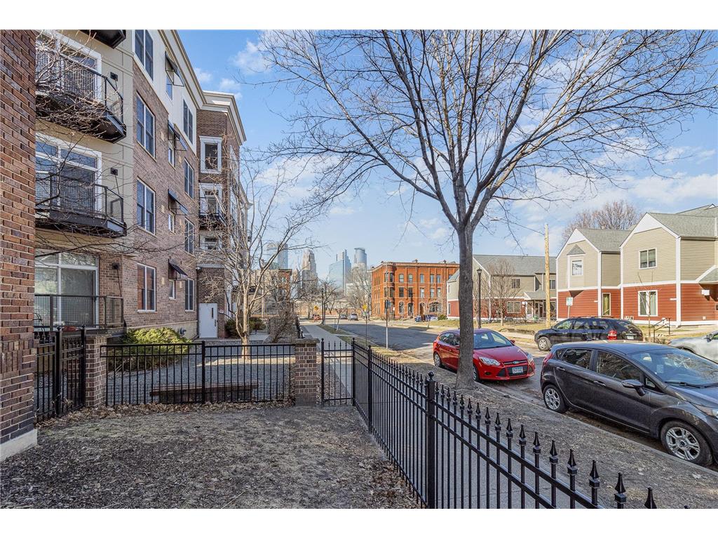 1812 Clinton Avenue #101 Minneapolis MN 55404 6792892 image22