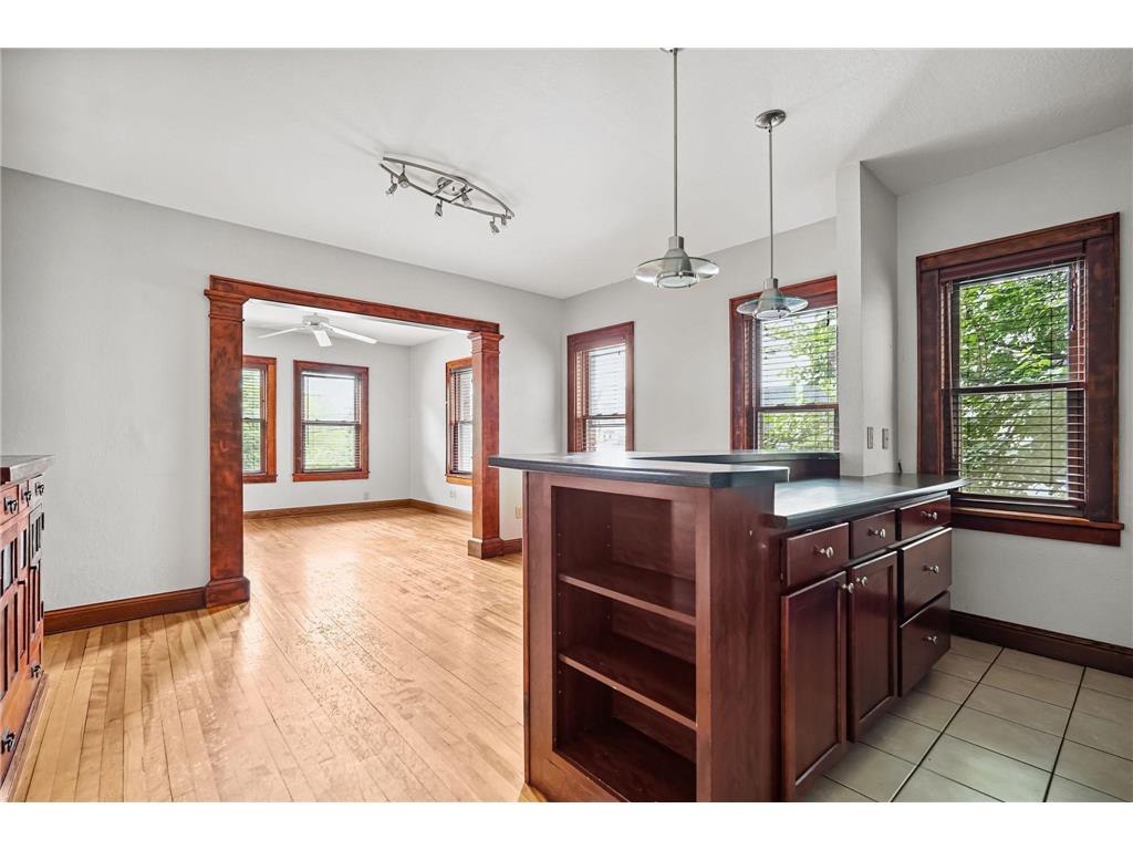 1812 Clinton Avenue #203 Minneapolis MN 55404 6744006 image1