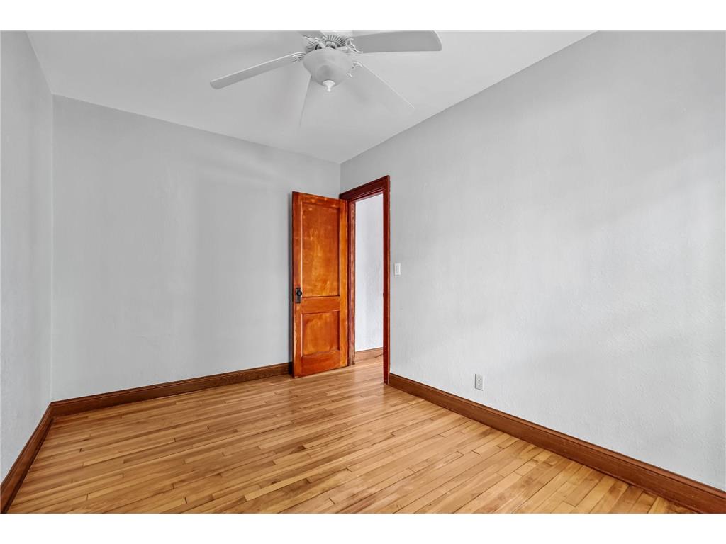 1812 Clinton Avenue #203 Minneapolis MN 55404 6744006 image10