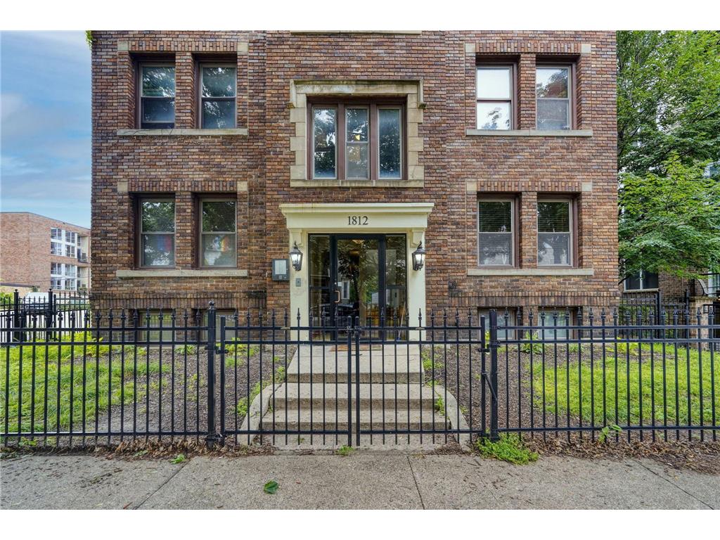 1812 Clinton Avenue #203 Minneapolis MN 55404 6744006 image15