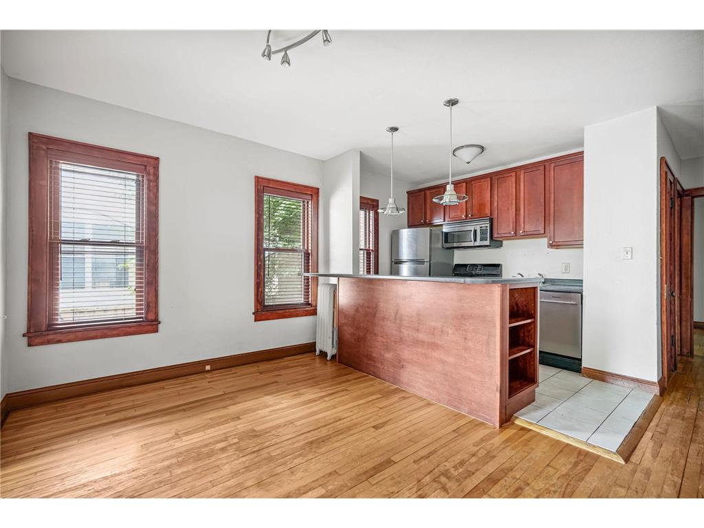 1812 Clinton Avenue #203 Minneapolis MN 55404 6744006 image2
