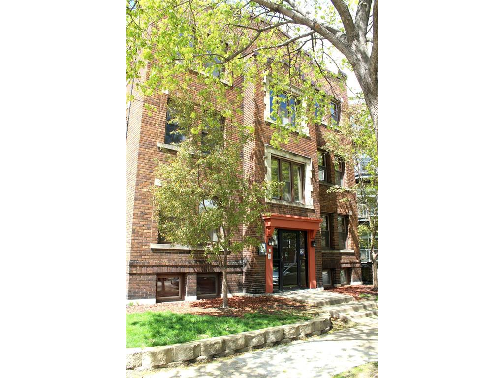 1812 Clinton Avenue #303 Minneapolis MN 55404 6752670 image16
