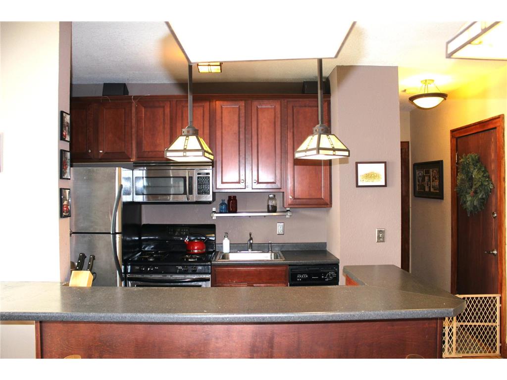 1812 Clinton Avenue #303 Minneapolis MN 55404 6752670 image2