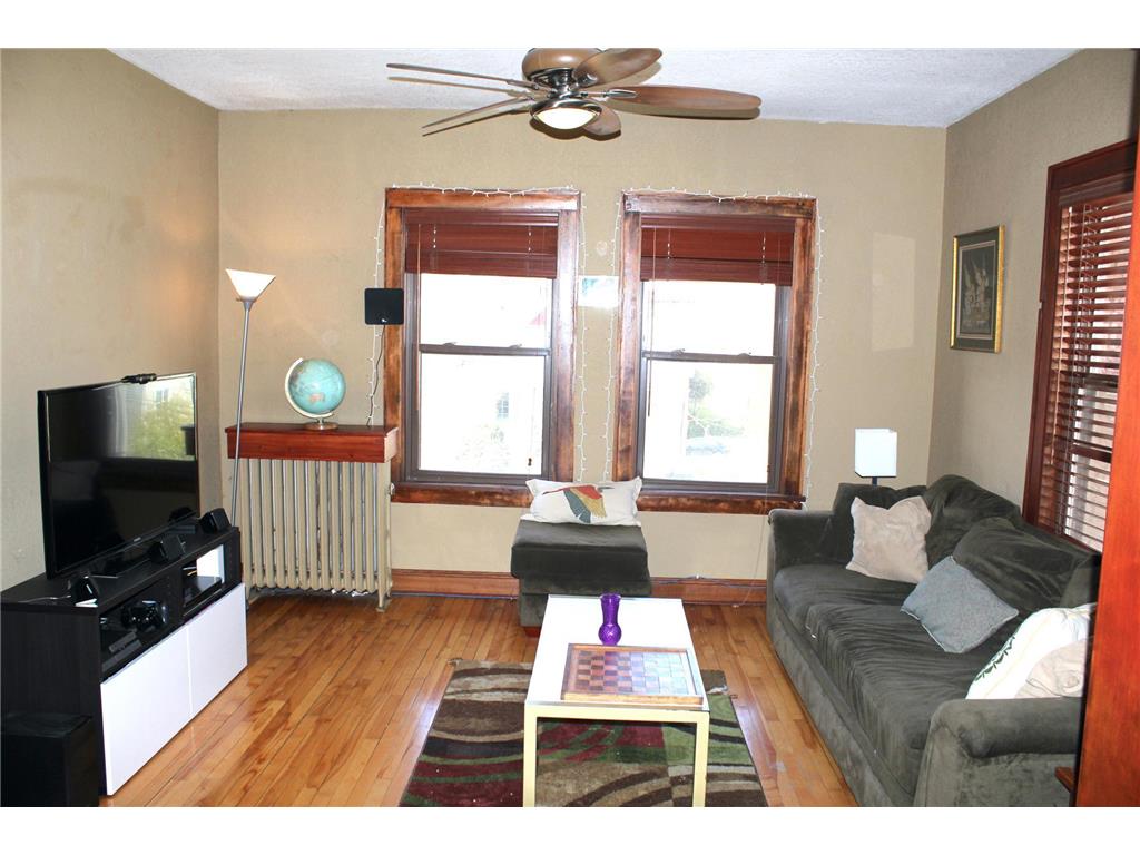 1812 Clinton Avenue #303 Minneapolis MN 55404 6752670 image3