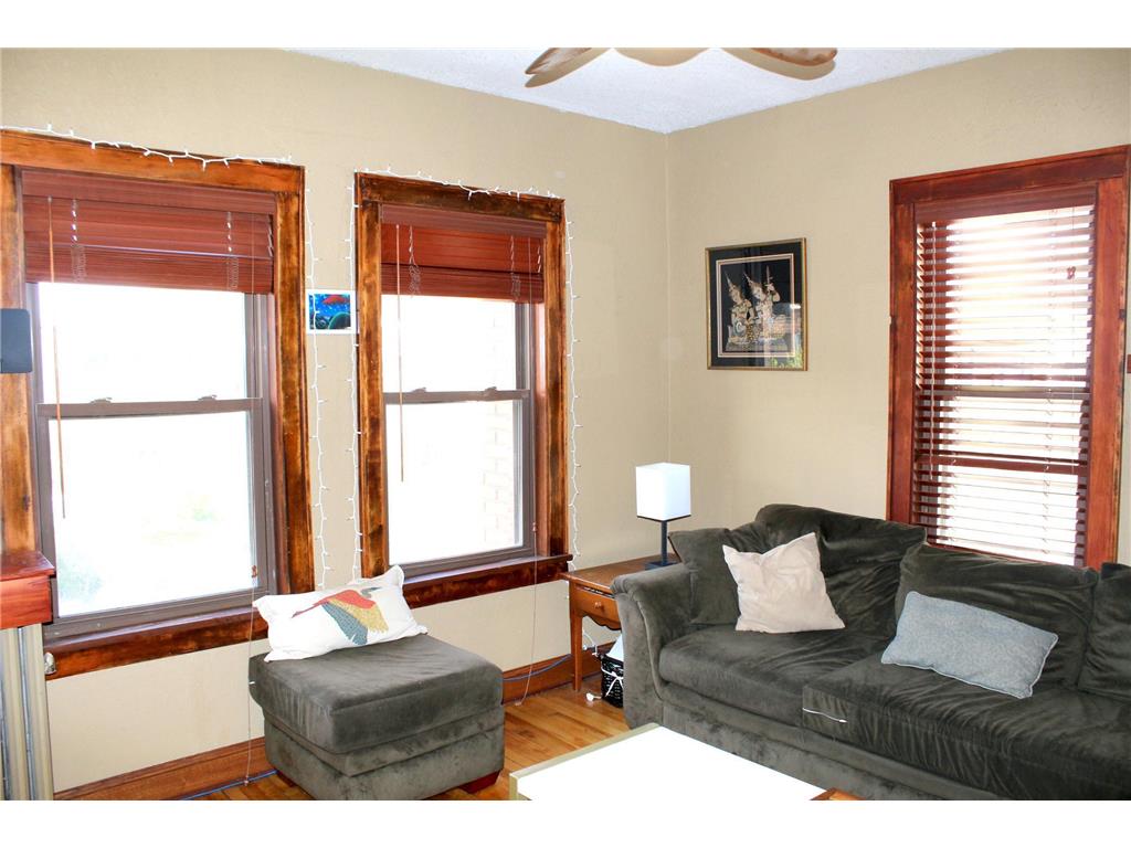 1812 Clinton Avenue #303 Minneapolis MN 55404 6752670 image4