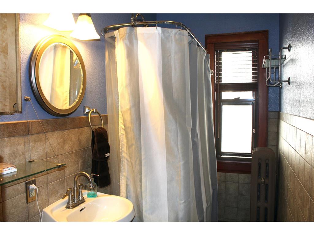 1812 Clinton Avenue #303 Minneapolis MN 55404 6752670 image8