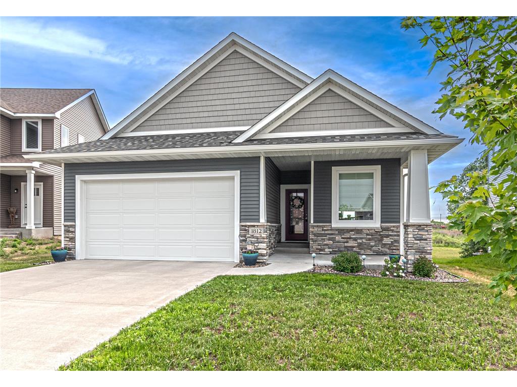 1812 Cypress Trail New Richmond WI 54017 6381661 image1