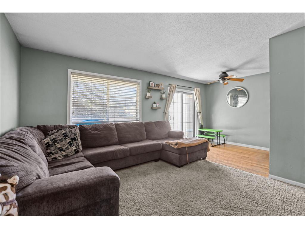 1812 E 123rd Street Burnsville MN 55337 7070223 image10