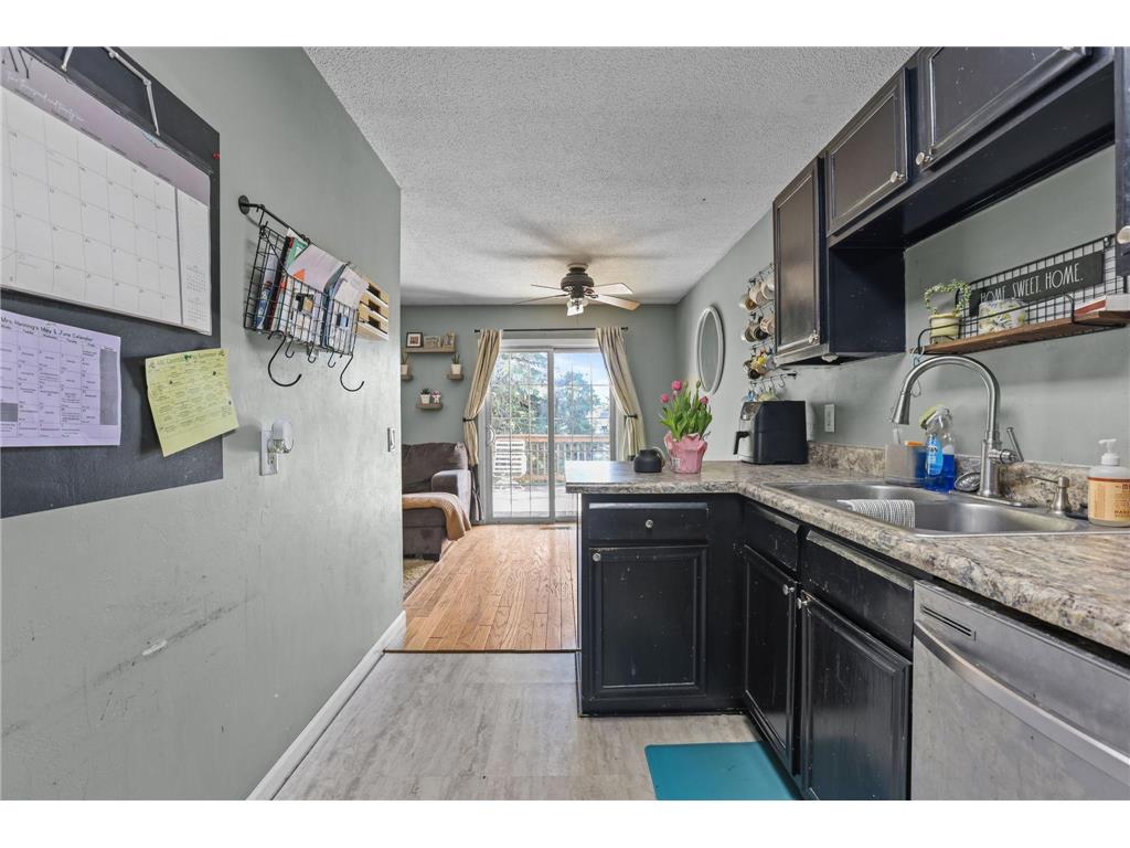 1812 E 123rd Street Burnsville MN 55337 7070223 image14