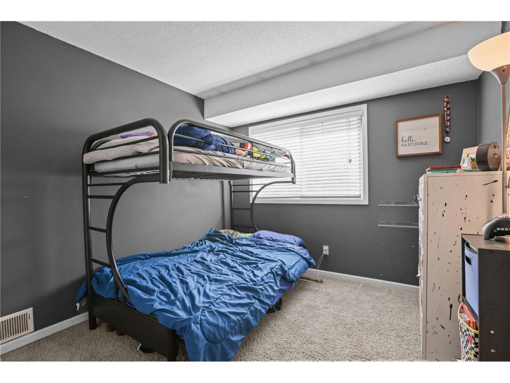 1812 E 123rd Street Burnsville MN 55337 7070223 image21