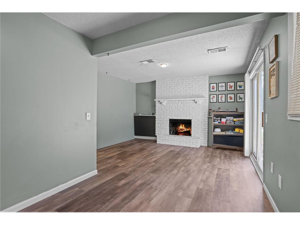 1812 E 123rd Street Burnsville MN 55337 7070223 image26
