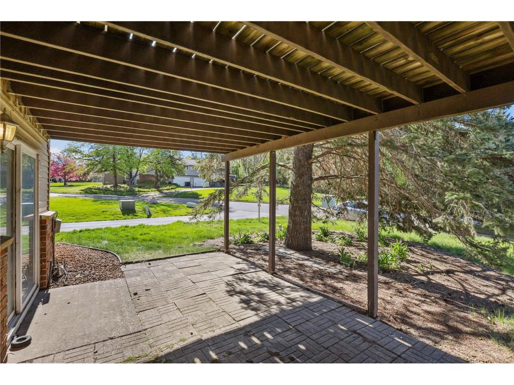 1812 E 123rd Street Burnsville MN 55337 7070223 image28