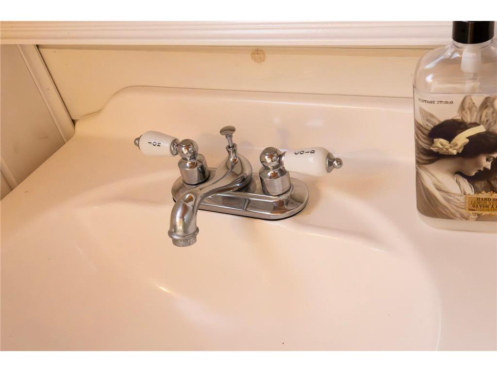 1812 E Shore Drive Detroit Lakes MN 56501 - Detroit 7057870 image105