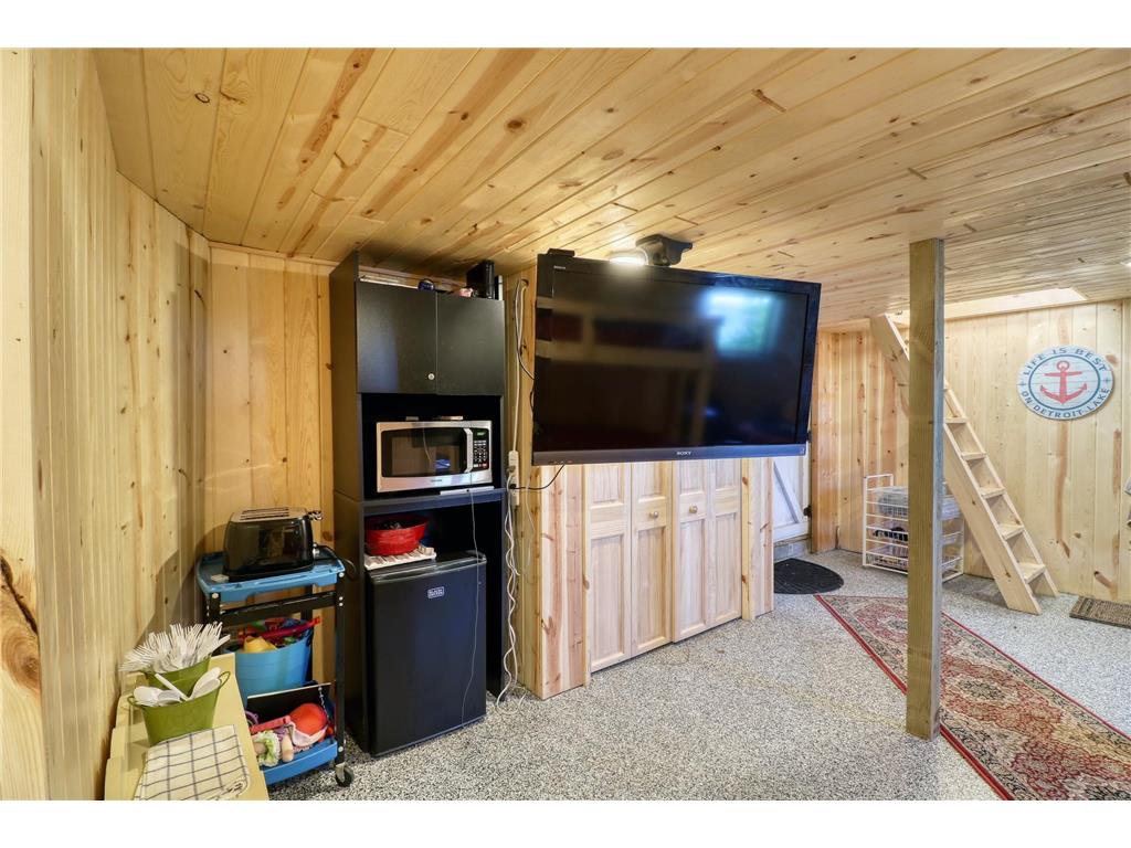 1812 E Shore Drive Detroit Lakes MN 56501 - Detroit 7057870 image110