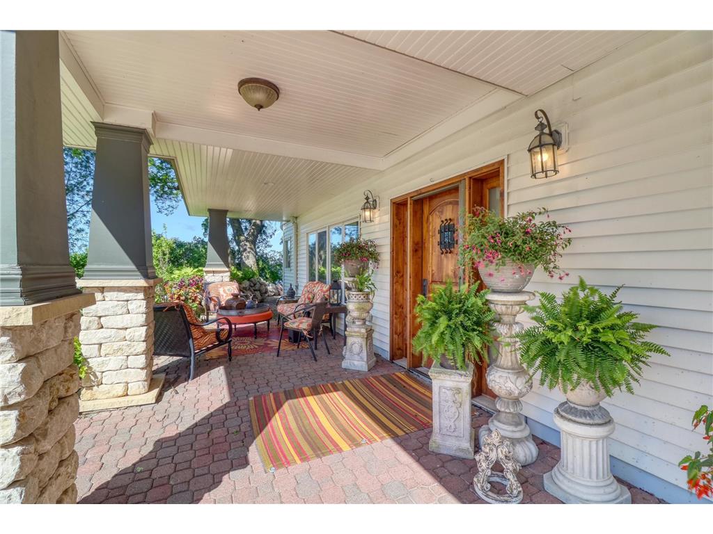 1812 E Shore Drive Detroit Lakes MN 56501 - Detroit 7057870 image2