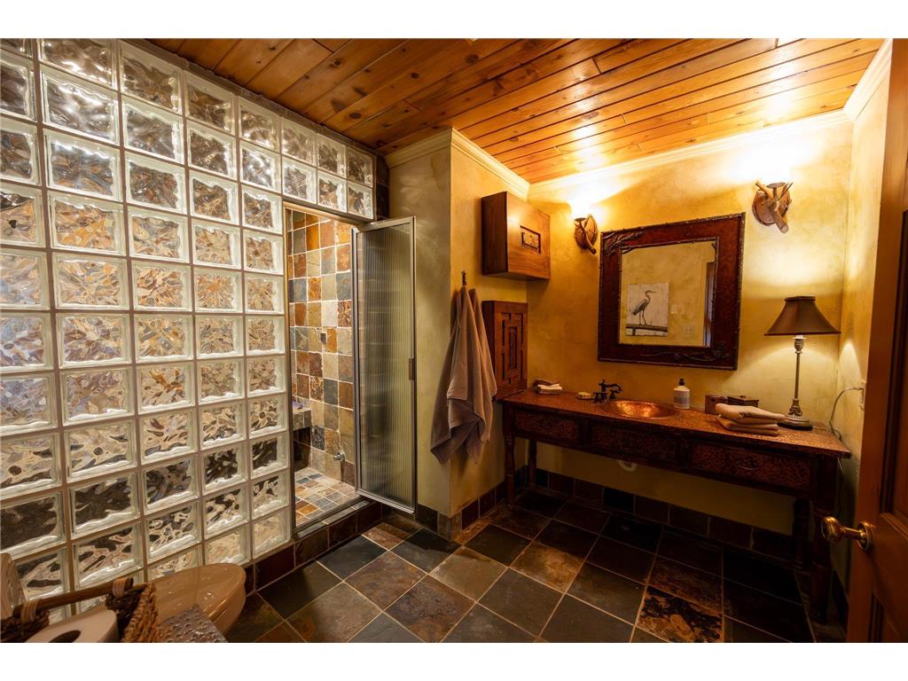 1812 E Shore Drive Detroit Lakes MN 56501 - Detroit 7057870 image70