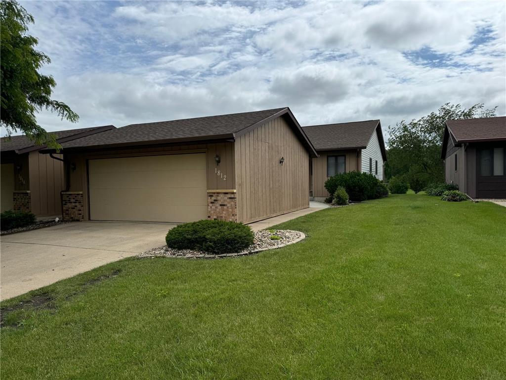 1812 Lakewood Avenue Albert Lea MN 56007 6556523 image1