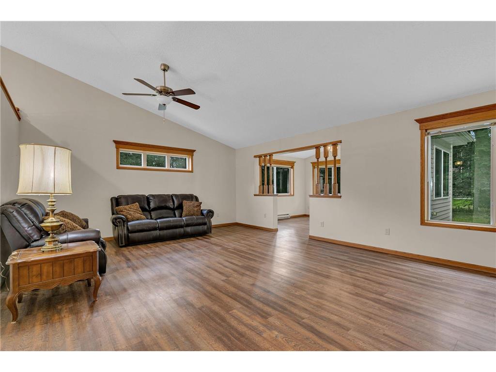 1812 Maple Lane Saint Cloud MN 56304 6791708 image8