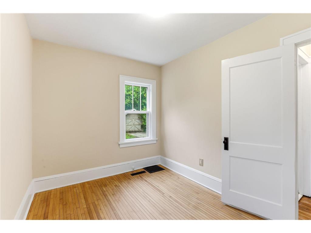 1812 Minnehaha Avenue E Saint Paul MN 55119 7091293 image12