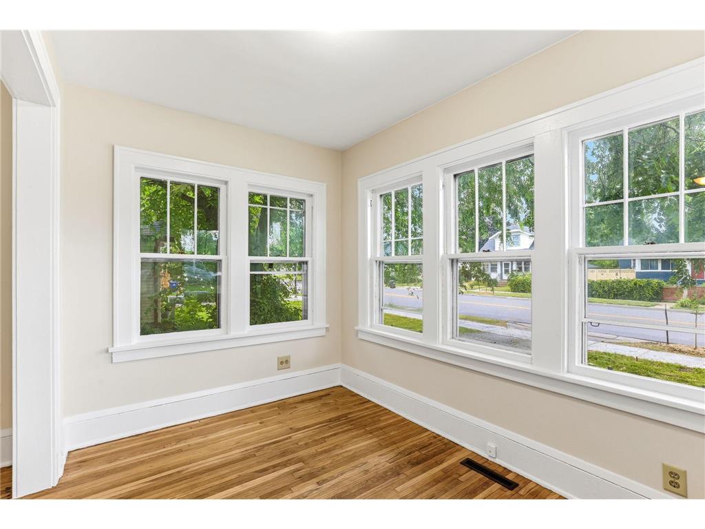 1812 Minnehaha Avenue E Saint Paul MN 55119 7091293 image4