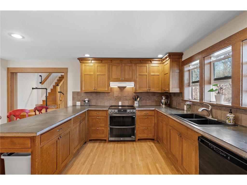 1812 Oakview Lane N Plymouth MN 55441 7082369 image12