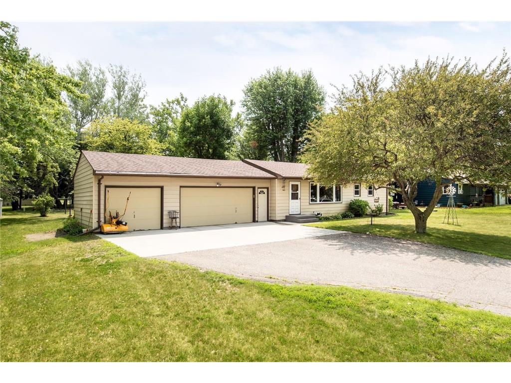 1812 State Highway 29 N Alexandria MN 56308 6403990 image1