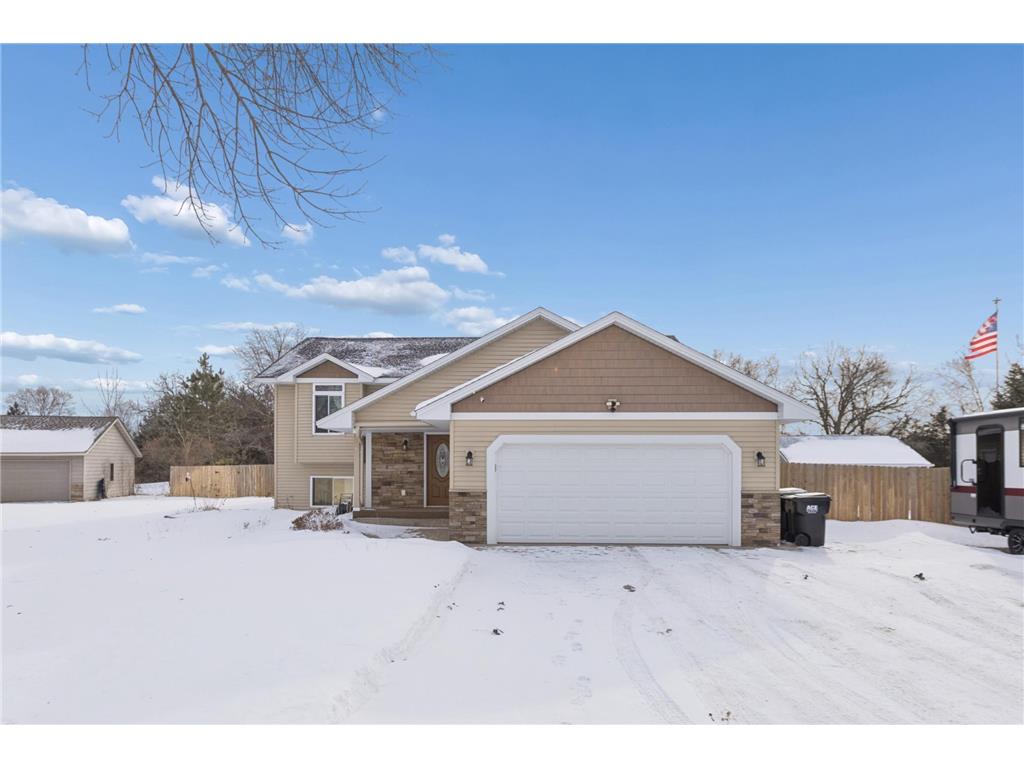 18121 203rd Avenue NW Big Lake Twp MN 55309 7013855 image1
