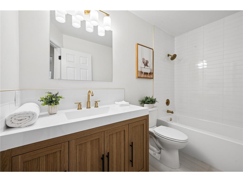 18121 Covington Path Minnetonka MN 55345 7097755 image9