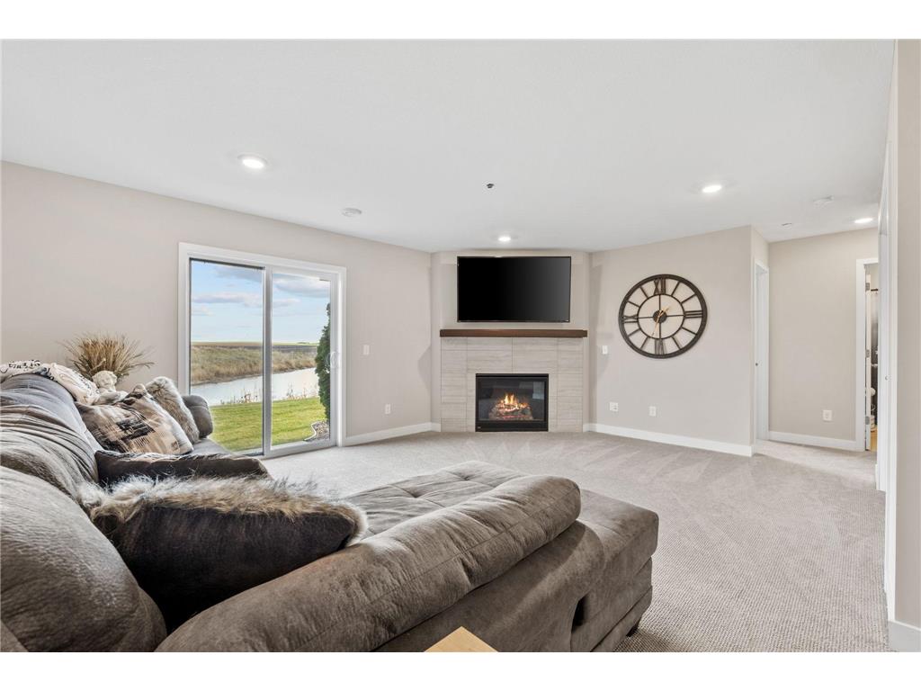 18126 Garland Path Lakeville MN 55044 7003844 image16