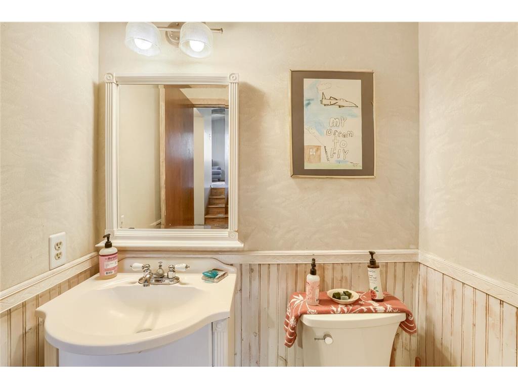 18127 Flanders Street NE East Bethel MN 55092 7042101 image18