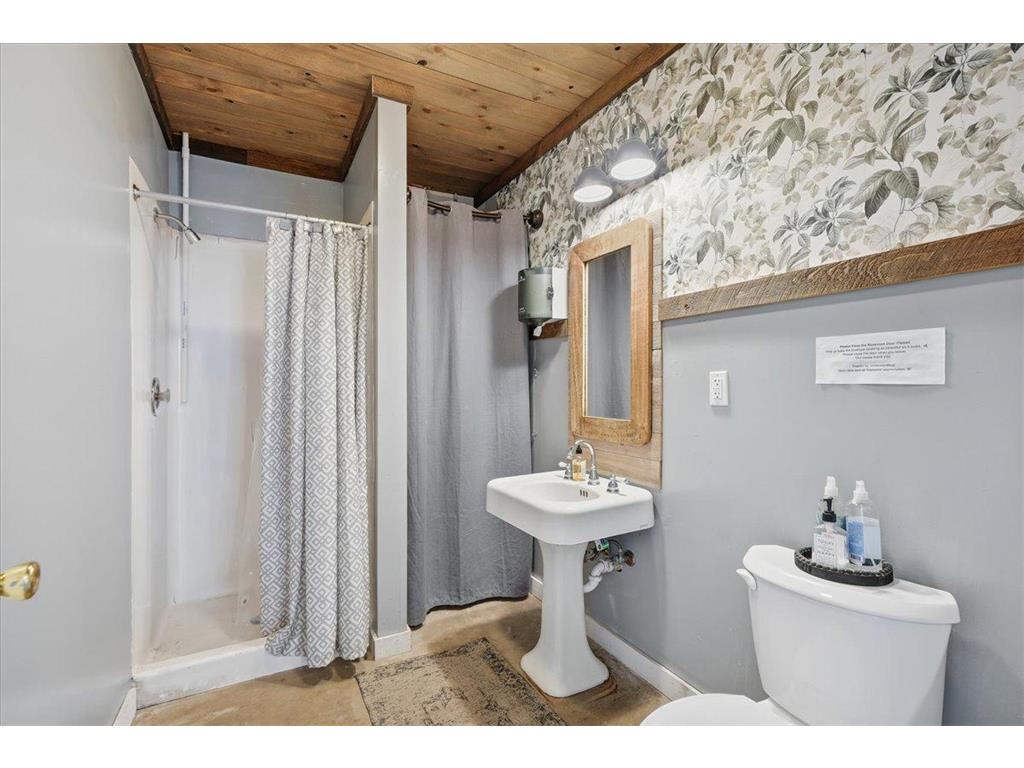 1813 11th Avenue Baldwin WI 54002 7035120 image21