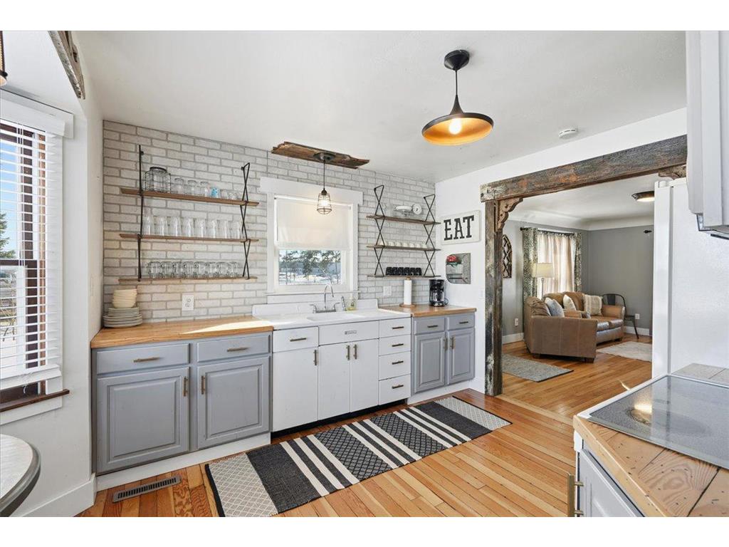 1813 11th Avenue Baldwin WI 54002 7035120 image43