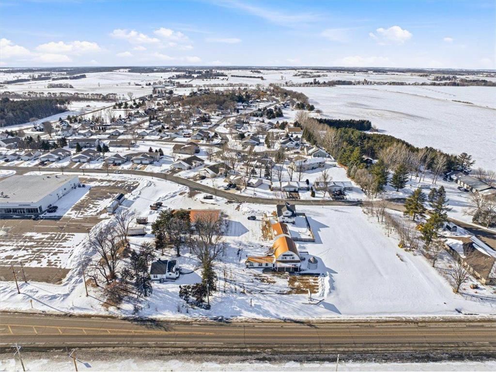 1813 11th Avenue Baldwin WI 54002 7035120 image88