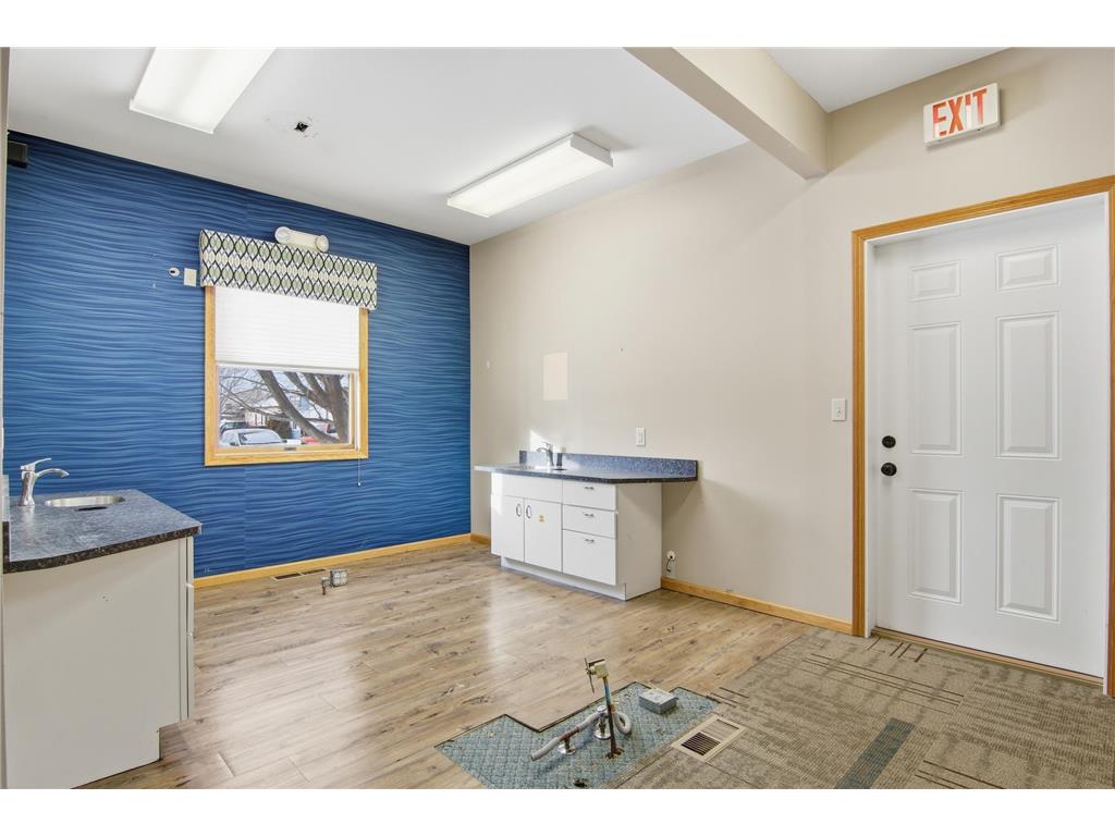 1813 & 1819 Wilson Street NE Menomonie WI 54751 7010339 image20