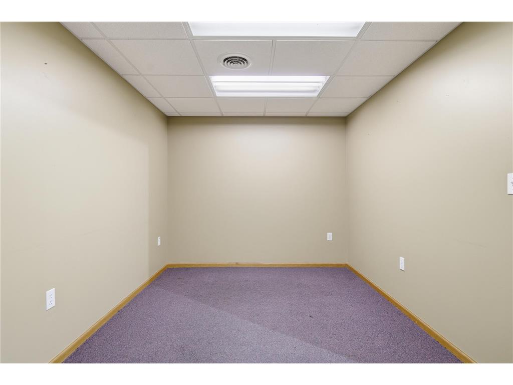 1813 & 1819 Wilson Street NE Menomonie WI 54751 7010339 image32