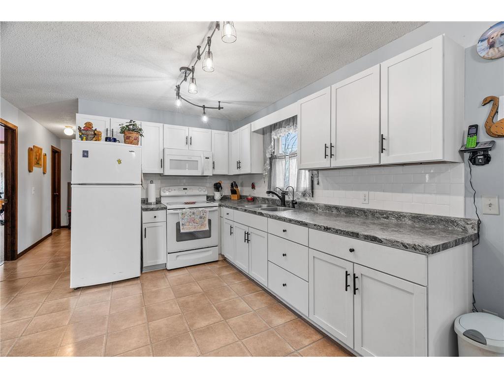 1813 209th Court NE East Bethel MN 55011 7015897 image6