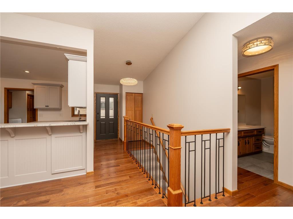 1813 6th Avenue W Shakopee MN 55379 7026418 image3