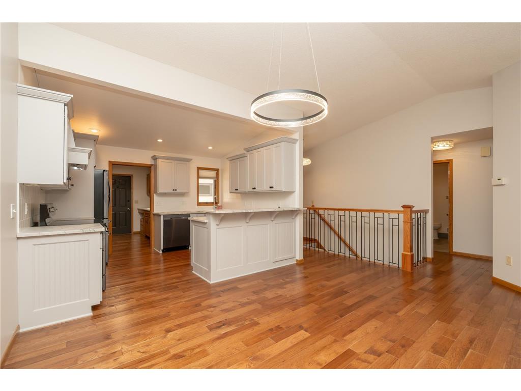 1813 6th Avenue W Shakopee MN 55379 7026418 image6