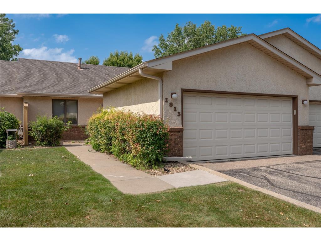 1813 6th Avenue W Shakopee MN 55379 7063527 image1