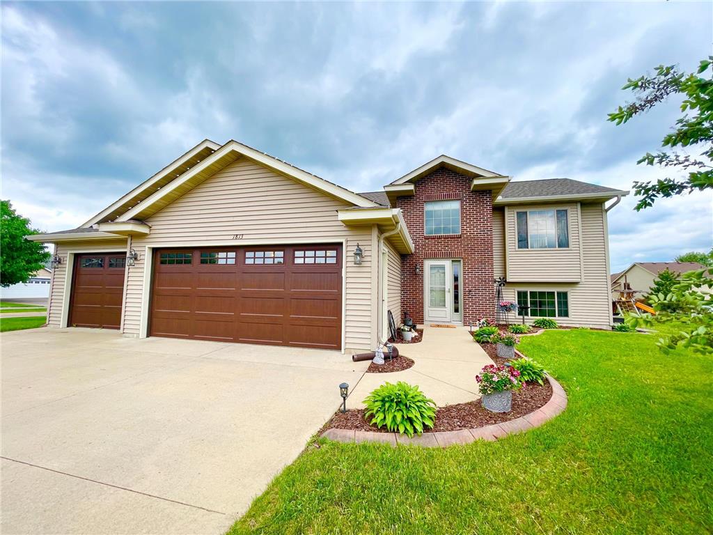 1813 6th Street N Sartell MN 56377 6542603 image1
