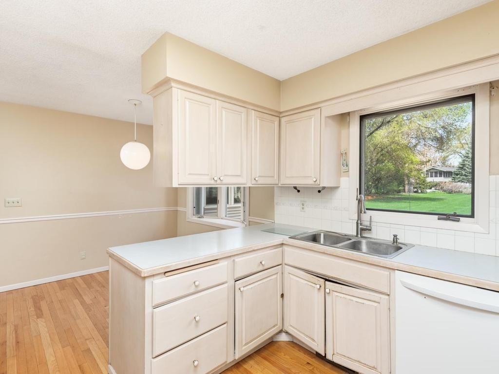 18130 19th Avenue N Plymouth MN 55447 7063160 image12