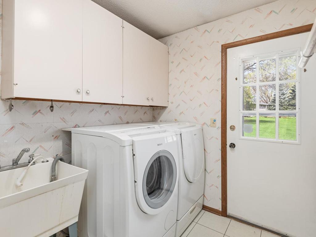 18130 19th Avenue N Plymouth MN 55447 7063160 image17