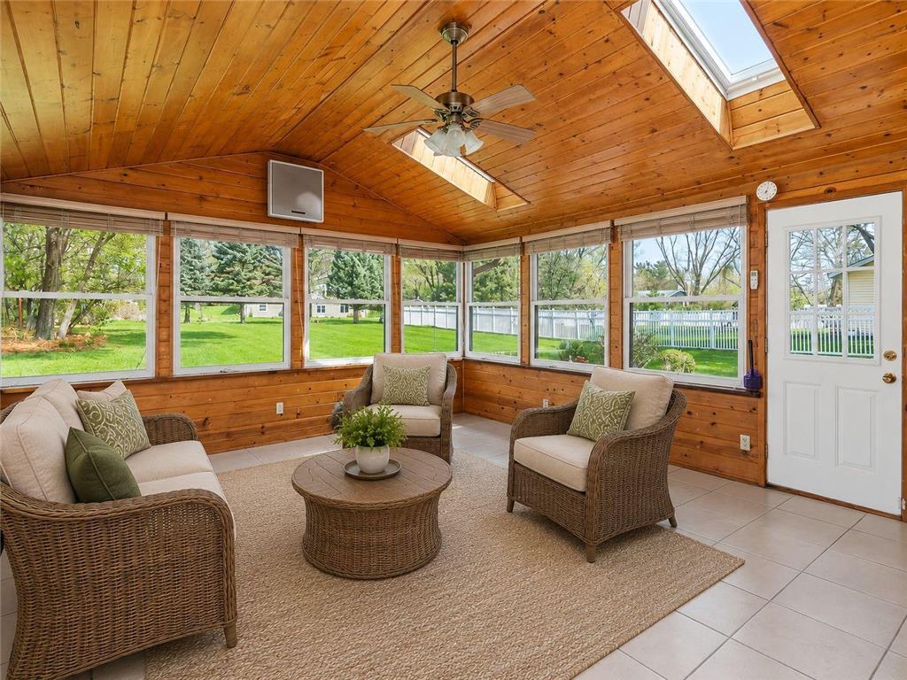 18130 19th Avenue N Plymouth MN 55447 7063160 image21