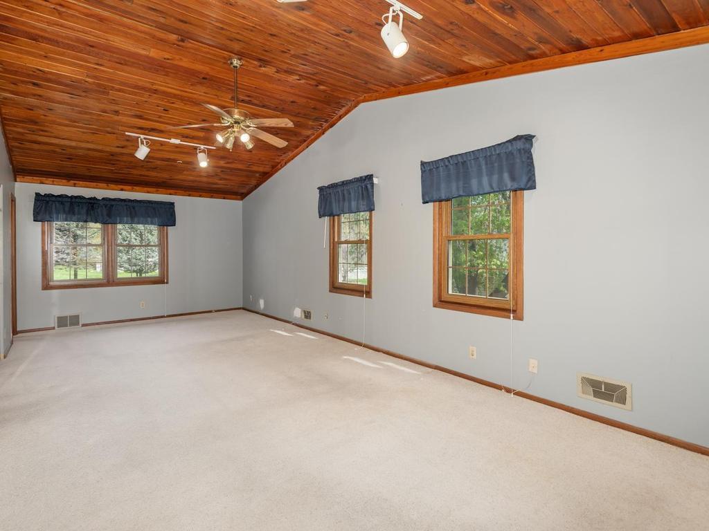 18130 19th Avenue N Plymouth MN 55447 7063160 image22
