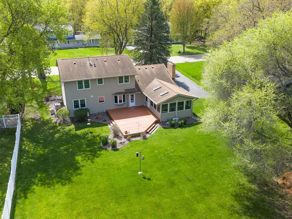 18130 19th Avenue N Plymouth MN 55447 7063160 image3