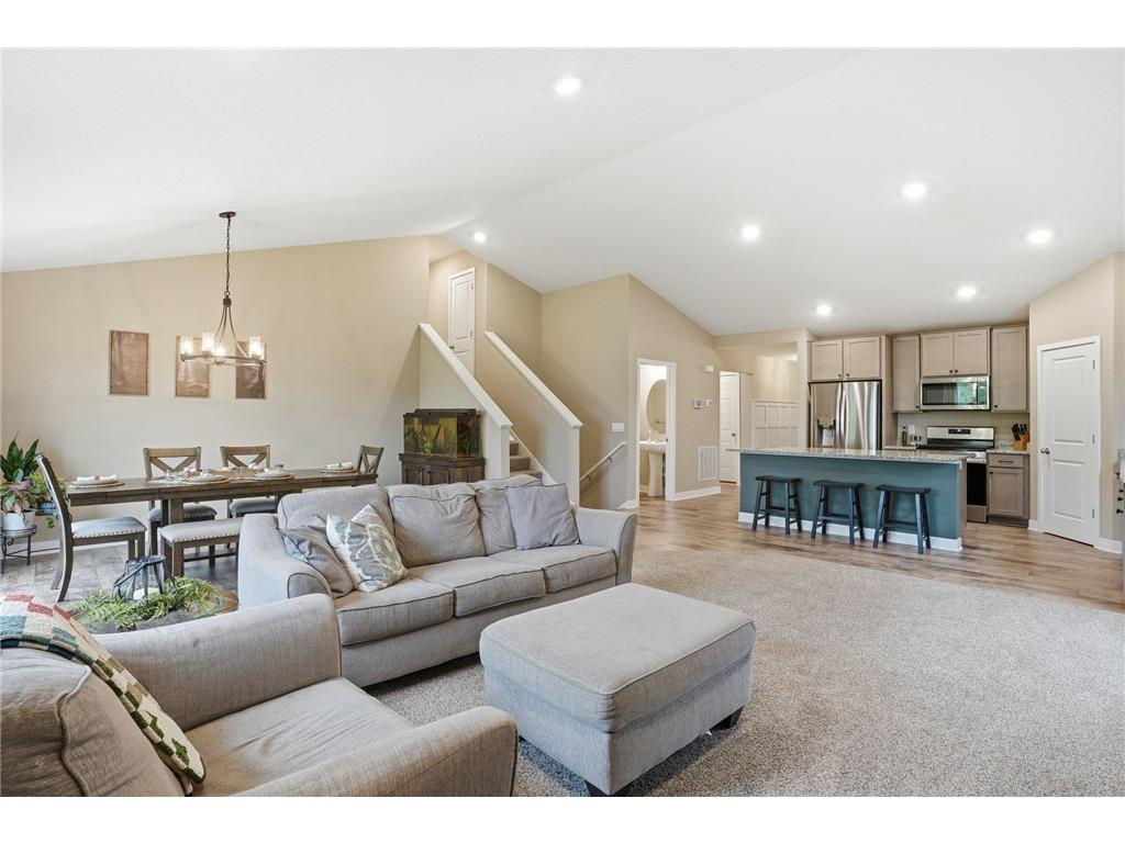 18137 Hidden Creek Trail Lakeville MN 55044 7067267 image15