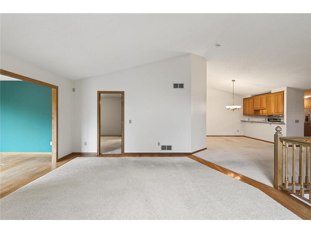 18137 Judicial Way S Lakeville MN 55044 7095830 image16