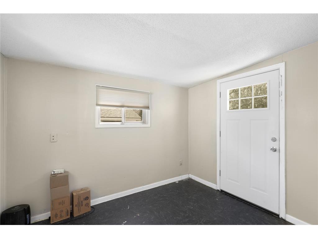1814 4th Avenue N Minneapolis MN 55405 7034263 image12