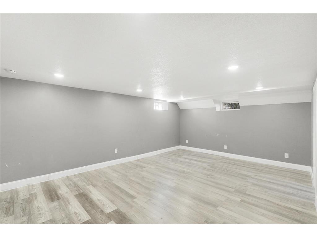 1814 4th Avenue N Minneapolis MN 55405 7034263 image18