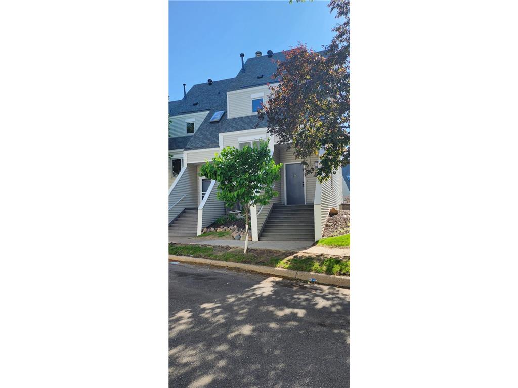 1814 New York Avenue N Minneapolis MN 55411 7008451 image1